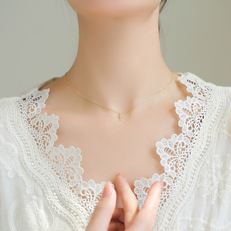 Collanina Small Cross gold